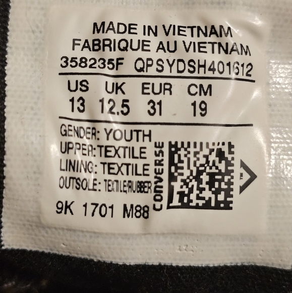 Converse Limited Edition Chuck Taylor Looney Tunes 2017 Youth - Picture 4 of 12